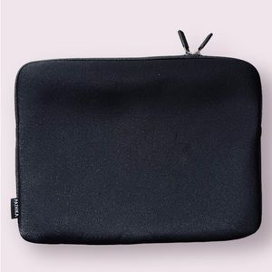 Black Sleeve Laptop Case in Black